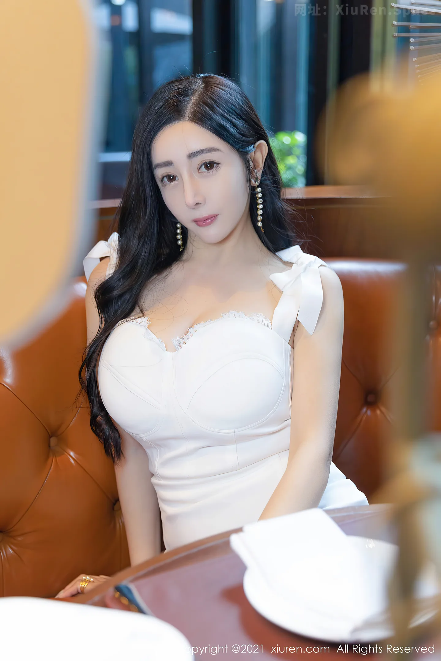 图片[6]-[XiuRen秀人网]VOL.4155 模特允爾成都旅拍私房浴室脱白色长裙露丰满身材撩人诱惑写真66P-秀人网官方网站